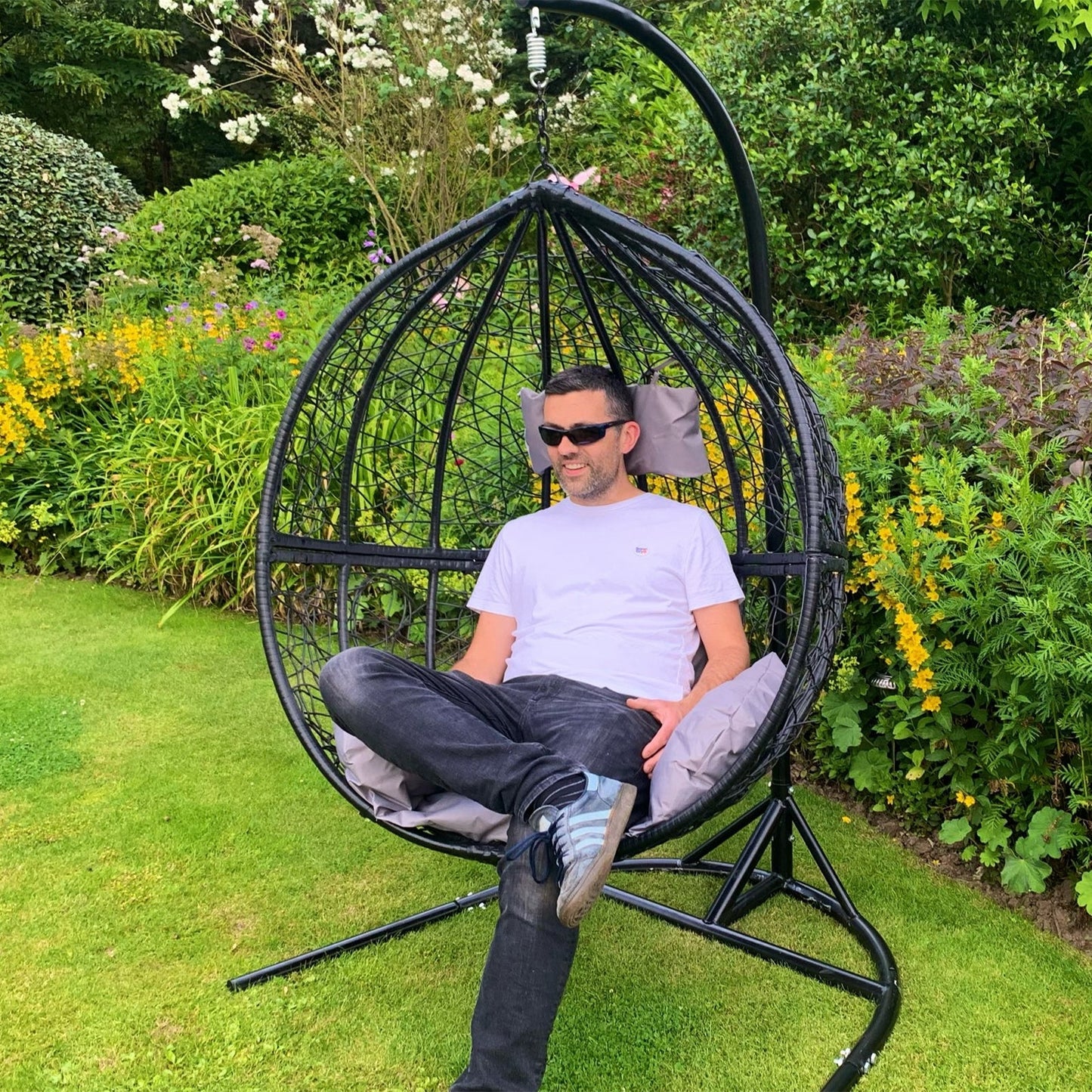 Hanging Rattan Egg Chair - Black
